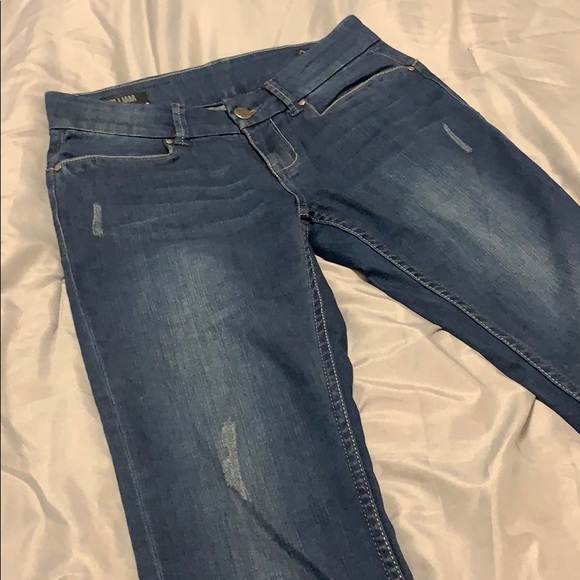 William Rast Jeans - Picture 2 of 3